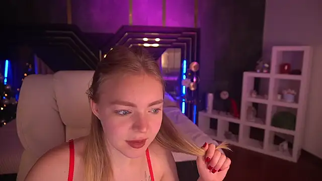 EmilySunshineS online show from January 1, 9:09 pm