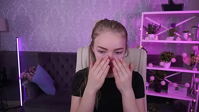 EmilySunshineS online show from September 24, 6:06 am