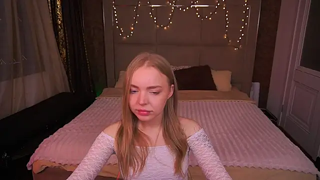 EmilySunshineS online show from June 3, 5:54 am