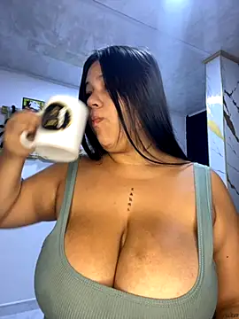 emma  milk  online show from October 24, 11:39 am