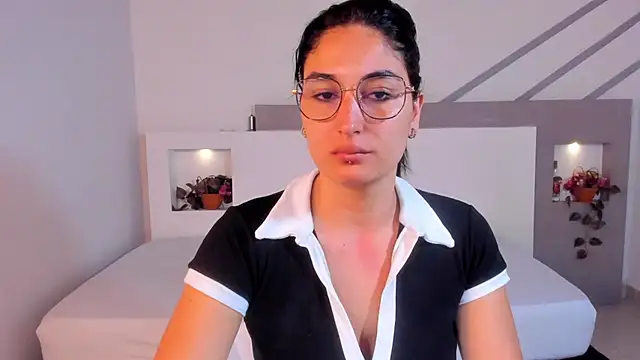 ScarlettWet9 online show from November 3, 11:33 am