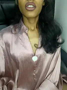 glam goddess online show from December 6, 1:29 am