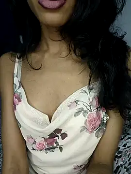 glam goddess online show from January 12, 1:21 am