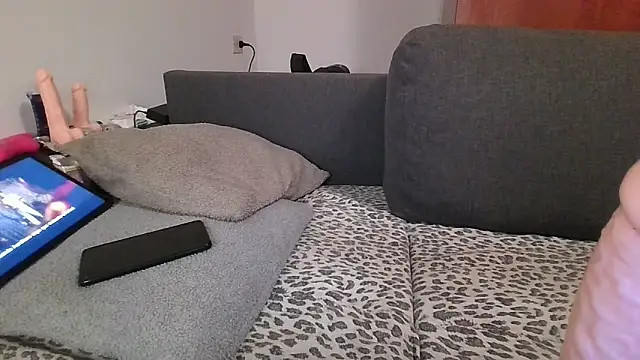 KarolinaReaper online show from December 15, 5:31 pm