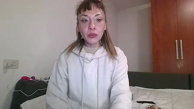 KarolinaReaper online show from December 30, 3:02 pm