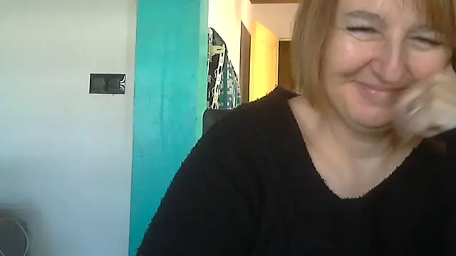 Snapshot of Sandcoq chatting on September 29, 7:57 am Sandcoq online show from September 29, 7:57 am