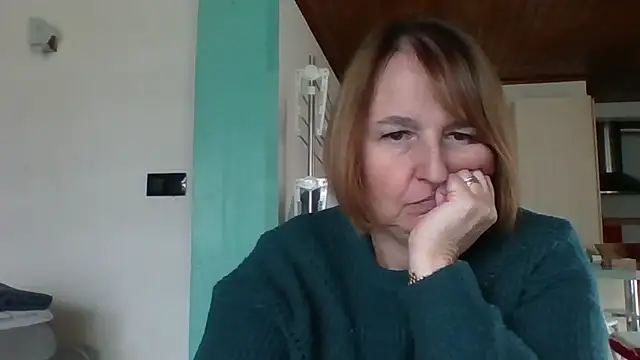 Sandcoq online show from March 25, 2:45 pm