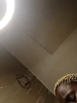 Crazybitchtheanalgoddess4 online show from February 13, 2:01 am