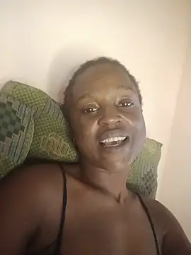 Crazybitchtheanalgoddess4 online show from July 28, 2:46 pm