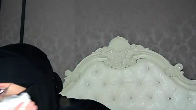 Hajar Kar online show from October 9, 7:50 am