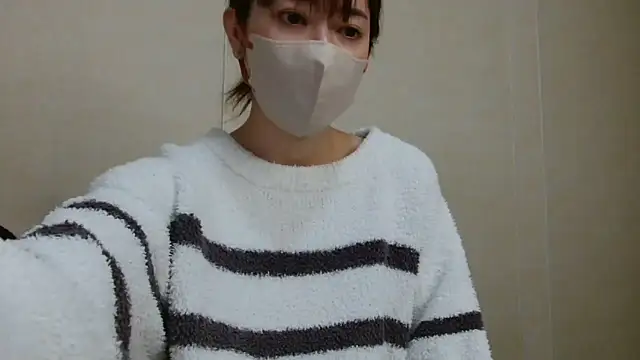 -Mami-xo online show from January 7, 1:57 pm