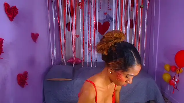 Charlotte Love10 online show from February 8, 12:28 pm