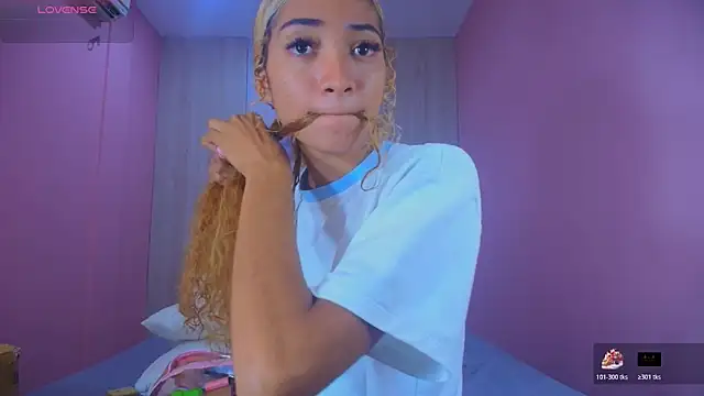 Charlotte Love10 online show from October 19, 11:44 am