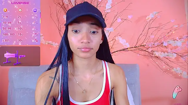 Charlotte Love10 online show from November 2, 8:55 pm