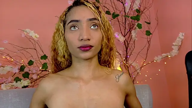 Charlotte Love10 online show from November 8, 10:41 pm