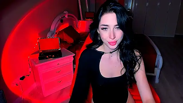 Snapshot of lovely_desire chatting on December 8, 5:22 pm lovely desire online show from December 8, 5:22 pm