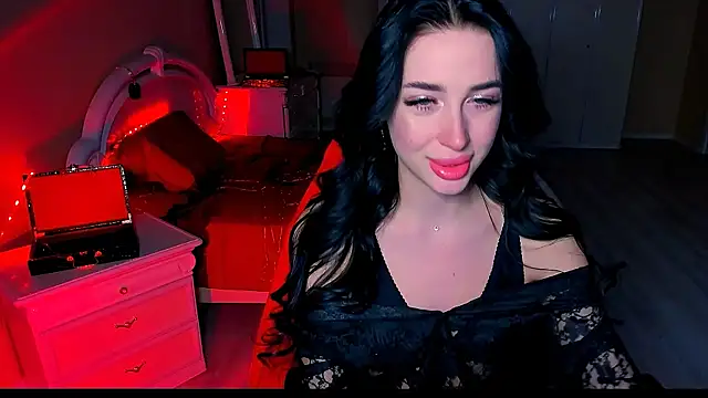 Snapshot of lovely_desire chatting on December 11, 11:30 am lovely desire online show from December 11, 11:30 am