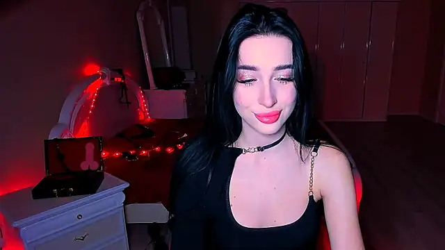 Snapshot of lovely_desire chatting on January 17, 4:26 pm lovely desire online show from January 17, 4:26 pm