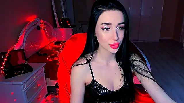 Snapshot of lovely_desire chatting on January 29, 9:55 am lovely desire online show from January 29, 9:55 am