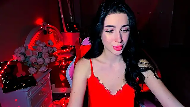 Snapshot of lovely_desire chatting on February 4, 2:43 pm lovely desire online show from February 4, 2:43 pm