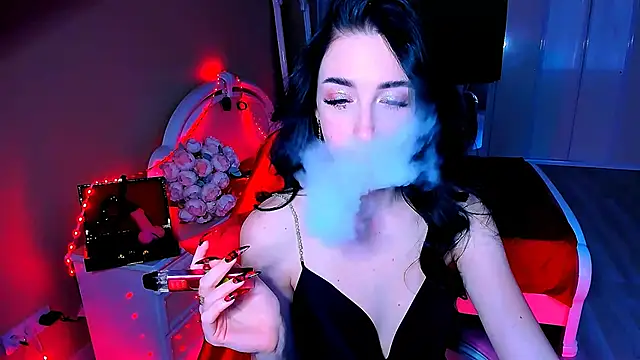 Snapshot of lovely_desire chatting on February 25, 9:09 am lovely desire online show from February 25, 9:09 am