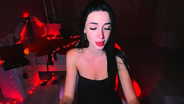 Snapshot of lovely_desire chatting on September 11, 3:12 pm lovely desire online show from September 11, 3:12 pm