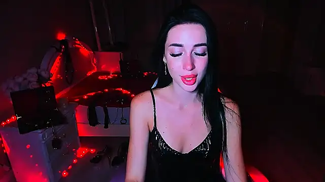 Snapshot of lovely_desire chatting on September 27, 4:01 pm lovely desire online show from September 27, 4:01 pm