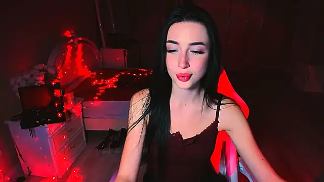 Snapshot of lovely_desire chatting on October 4, 4:38 pm lovely desire online show from October 4, 4:38 pm