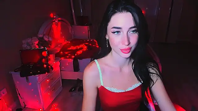 Snapshot of lovely_desire chatting on October 9, 1:09 pm lovely desire online show from October 9, 1:09 pm