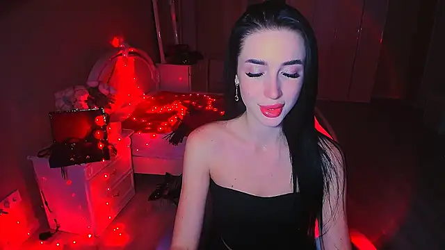 Snapshot of lovely_desire chatting on October 17, 10:51 am lovely desire online show from October 17, 10:51 am