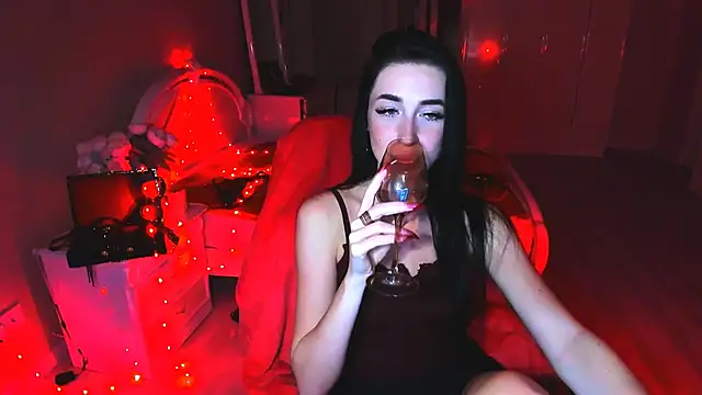 Snapshot of lovely_desire chatting on October 25, 4:46 pm lovely desire online show from October 25, 4:46 pm