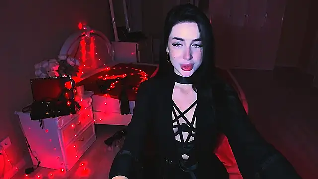 Snapshot of lovely_desire chatting on October 26, 9:37 am lovely desire online show from October 26, 9:37 am