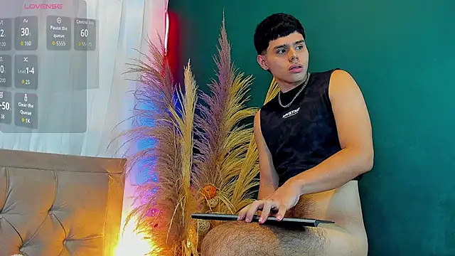 Snapshot of Nathaniel_Park chatting on October 17, 4:15 am Nathaniel Park online show from October 17, 4:15 am