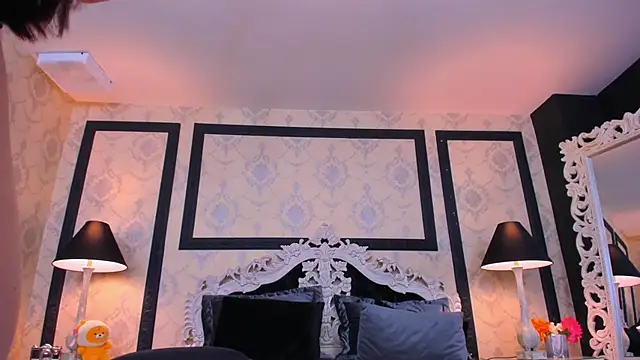 ImSophiie online show from January 28, 9:08 pm