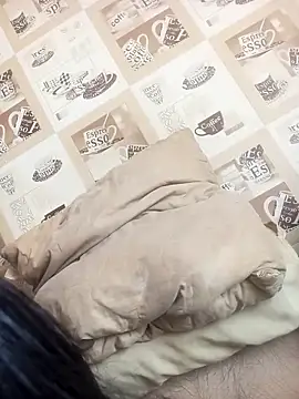 Veronica-Celie online show from March 12, 9:15 am