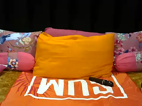 Pearl 00 online show from June 12, 10:14 am