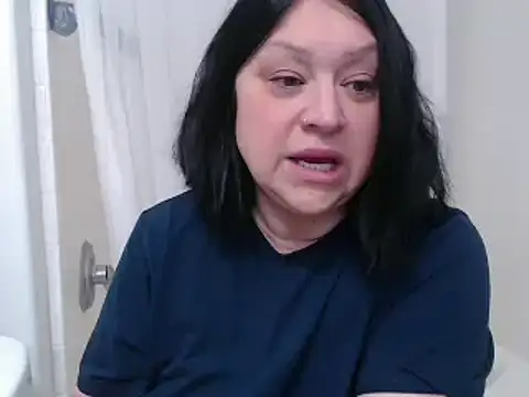 AlyssiaAmoreXO online show from January 21, 4:27 pm