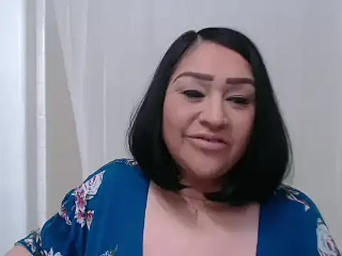 AlyssiaAmoreXO online show from January 21, 10:30 pm