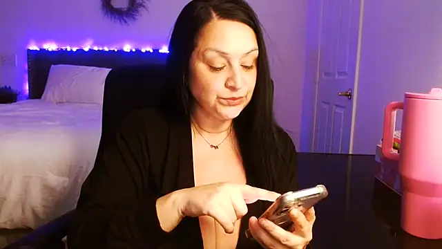 AlyssiaAmoreXO online show from July 31, 9:14 pm