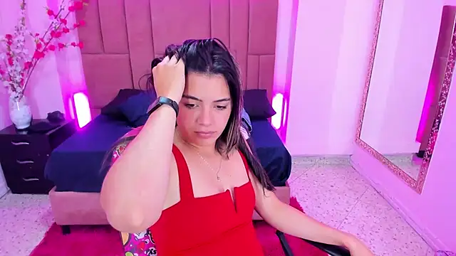 Leah Means  online show from March 8, 4:17 pm