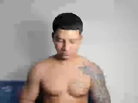 Snapshot of paul_luis chatting on April 8, 1:16 am paul luis online show from April 8, 1:16 am