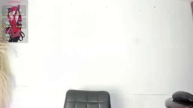 Snapshot of Sexual_Desirests chatting on February 27, 9:36 pm Sexual Desirests online show from February 27, 9:36 pm