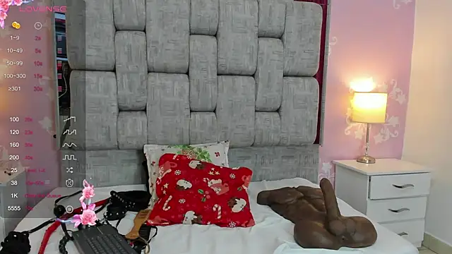 ValentinaThomas online show from March 20, 8:40 pm