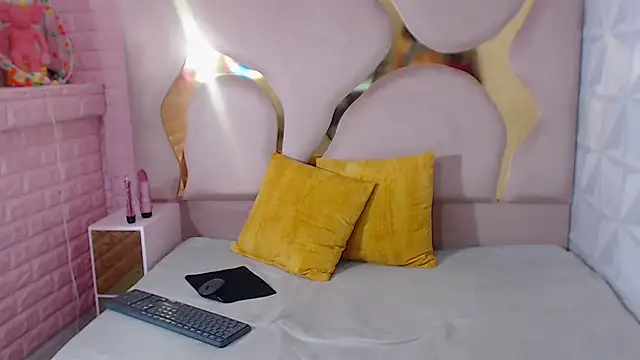 cathaleyahh online show from December 29, 3:22 am