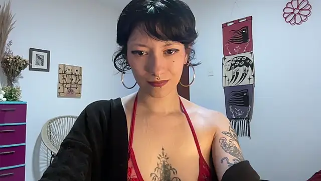 cataline de aragaon online show from February 11, 7:38 pm