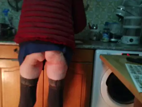 VeneRed online show from November 24, 4:07 pm