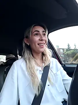 Snapshot of Scarlett_Khan chatting on February 2, 11:00 pm Scarlett Khan online show from February 2, 11:00 pm