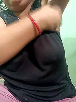 Cute payal0 online show from January 6, 8:35 am