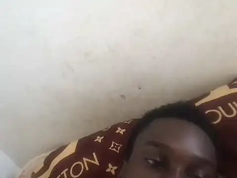 Snapshot of ALBERTTTTTTTTTTTTTTTTT chatting on March 14, 9:26 am ALBERTTTTTTTTTTTTTTTTT online show from March 14, 9:26 am