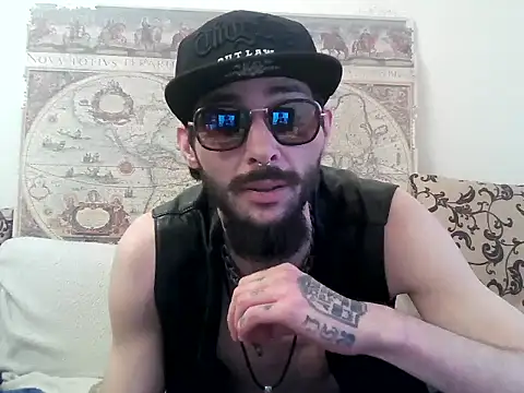 casualtimepassenger online show from March 21, 4:18 pm